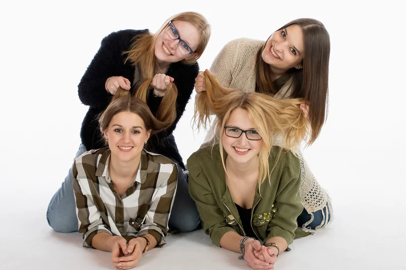 best-friends-shooting-fotos-mit-den-besten-freundinnen-fotostudio-kalletal